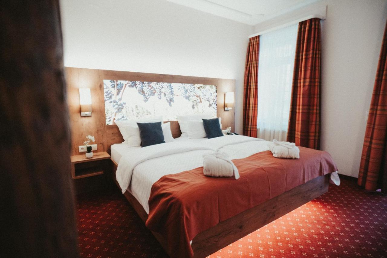Hotel Rodderhof Bad Neuenahr-Ahrweiler Luaran gambar